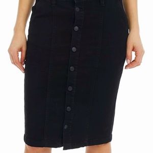 Esteez stretch, button down pencil skirt. (Gently loved)
